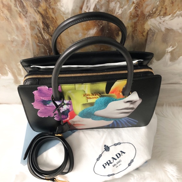 Rare Prada Black Graphic Face Print Tote Bag - Picture 4 of 8